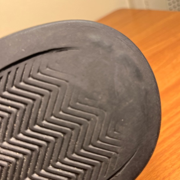 Jordan 12 Taxi - Picture 10 of 13